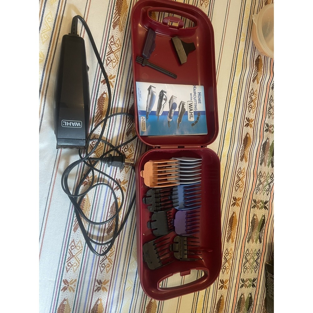 Corded Wahl Clippers‎ NIS With Guards Brush And Carrying Case